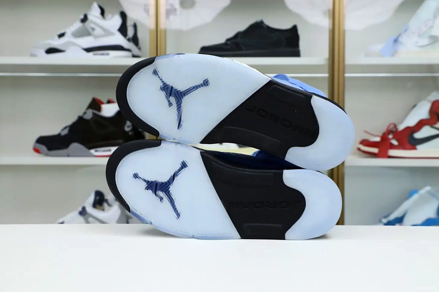 SE 401 BLUE BLEU DV1310 RETRO JORDAN 5 BLACK-WHITE AIR Kimikick UNIVERSITY 0703